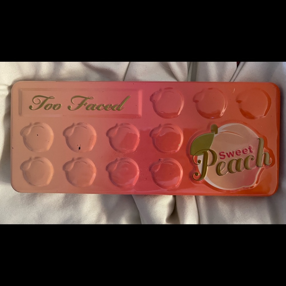 Too faced peach palette 🍑